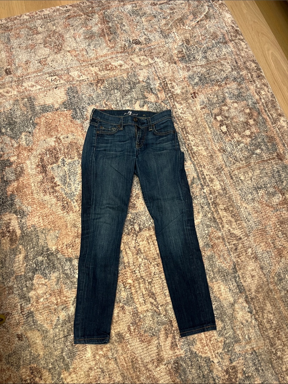 7 For All Mankind Dark Indigo Skinny Jeans. Great condition barely worn